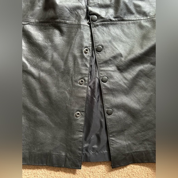 GENUINE LEATHER VINTAGE MIDI SKIRT - Picture 7 of 9